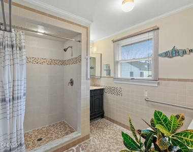399 Golfview Drive - Photo Thumbnail 25