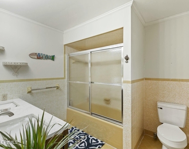 399 Golfview Drive - Photo Thumbnail 27
