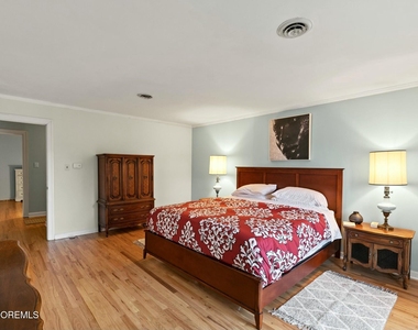 399 Golfview Drive - Photo Thumbnail 6