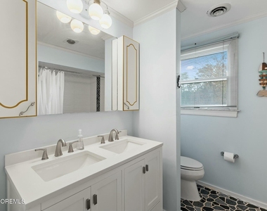 399 Golfview Drive - Photo Thumbnail 21