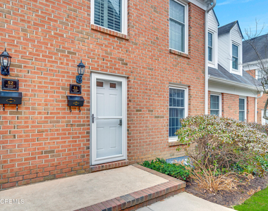 51 Wyckham Road - Photo Thumbnail 1