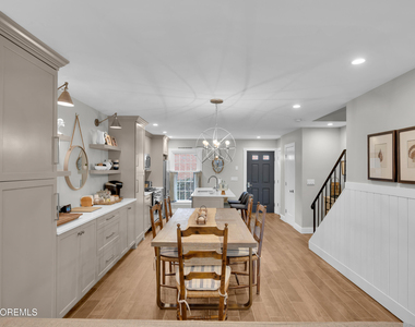 51 Wyckham Road - Photo Thumbnail 10