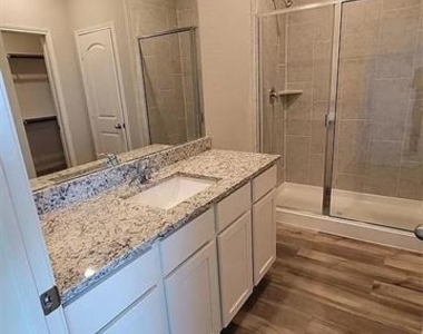 629 Harbor Oaks Drive - Photo Thumbnail 9