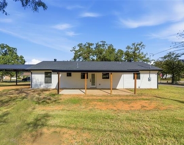 205 Lacewell Street - Photo Thumbnail 37