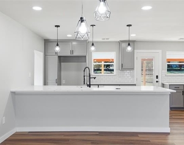 205 Lacewell Street - Photo Thumbnail 20