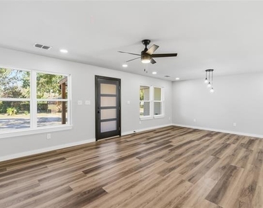 205 Lacewell Street - Photo Thumbnail 23