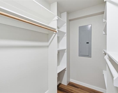 205 Lacewell Street - Photo Thumbnail 27