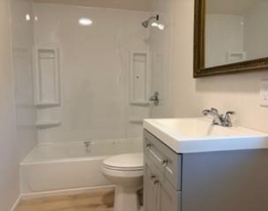 7305 Anderson Boulevard - Photo Thumbnail 8