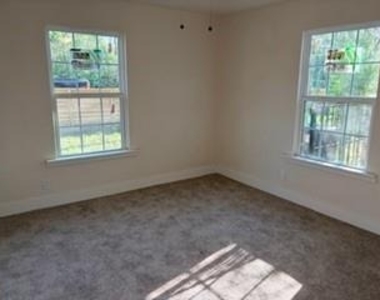 7305 Anderson Boulevard - Photo Thumbnail 10