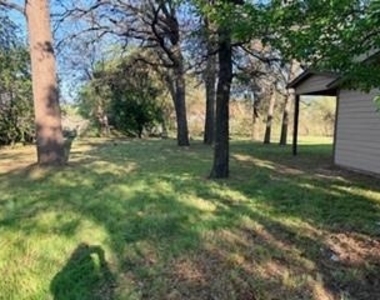 7305 Anderson Boulevard - Photo Thumbnail 15