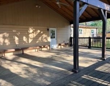 7305 Anderson Boulevard - Photo Thumbnail 14