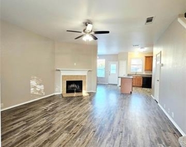 10736 Traymore Drive - Photo Thumbnail 3