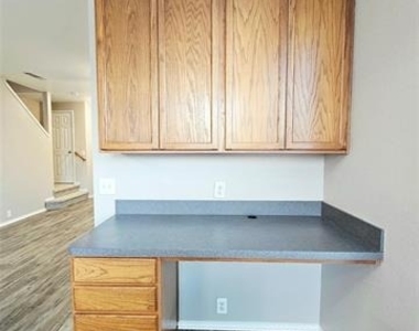 10736 Traymore Drive - Photo Thumbnail 12