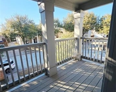 10736 Traymore Drive - Photo Thumbnail 15