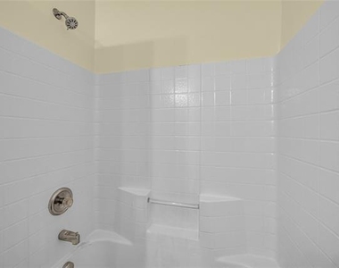 705 Loftin Street - Photo Thumbnail 24
