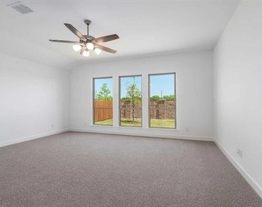 2625 Fargo Place - Photo Thumbnail 13