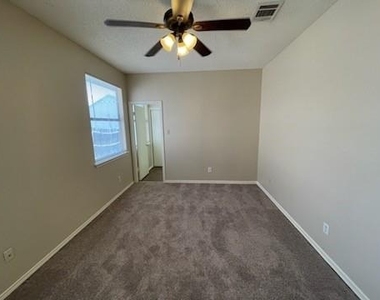 1232 Wheatfield Drive - Photo Thumbnail 15
