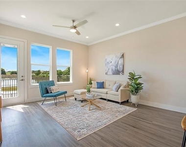 1319 W Main Street - Photo Thumbnail 1