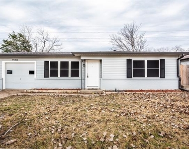 926 Powell Road - Photo Thumbnail 1