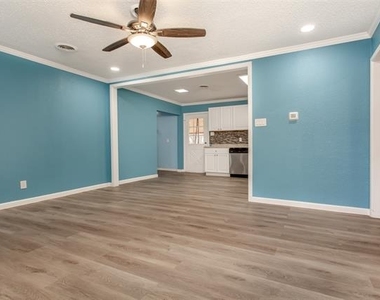 926 Powell Road - Photo Thumbnail 2