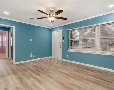 926 Powell Road - Photo Thumbnail 4