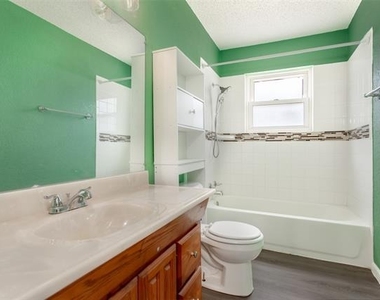 926 Powell Road - Photo Thumbnail 11