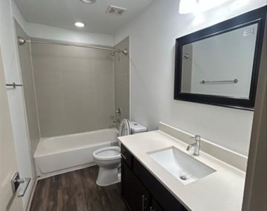 2806 Reagan Street - Photo Thumbnail 8