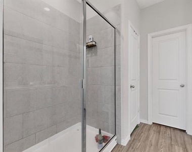423 Pepperbark Avenue - Photo Thumbnail 28