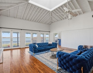 13280 Beach Club Road - Photo Thumbnail 8