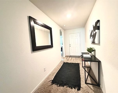 13604 Mineral Road - Photo Thumbnail 14