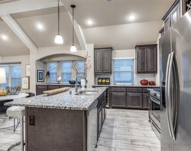 1605 George Lane - Photo Thumbnail 3