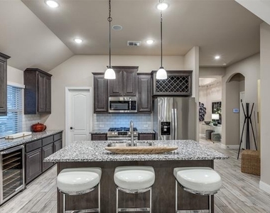 1605 George Lane - Photo Thumbnail 6