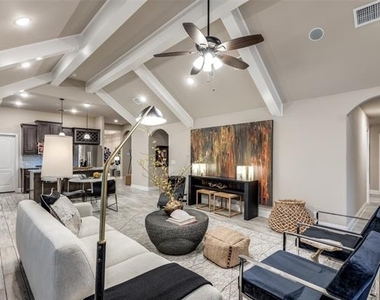 1605 George Lane - Photo Thumbnail 7