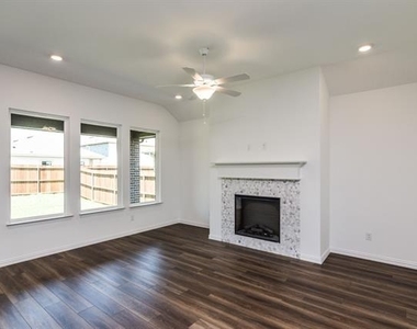 508 Virginia Way - Photo Thumbnail 1