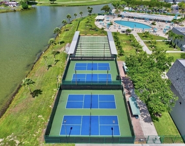 581 Monaco Boulevard - Photo Thumbnail 29
