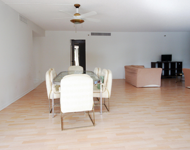 2450 Presidential Way - Photo Thumbnail 14