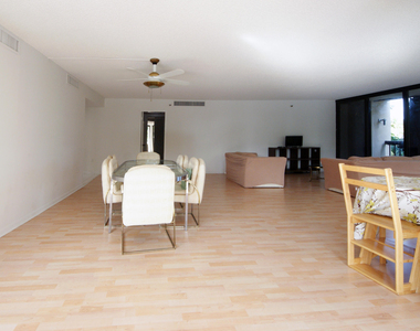 2450 Presidential Way - Photo Thumbnail 13