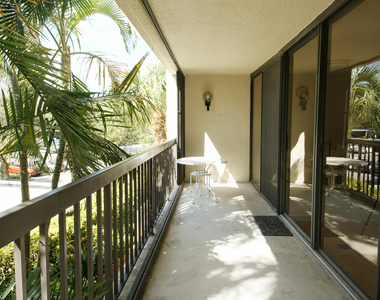 2450 Presidential Way - Photo Thumbnail 38