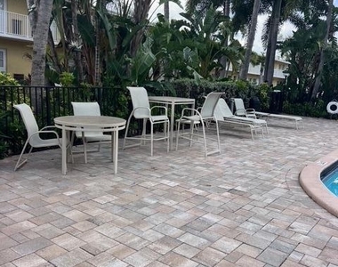 4051 Ne 13th Avenue - Photo Thumbnail 10