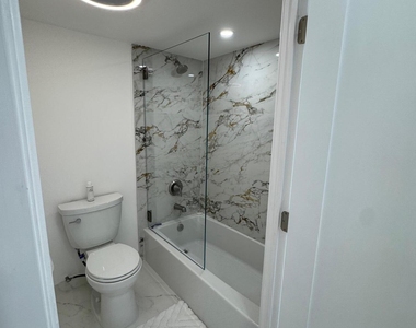 20515 E Country Club Drive - Photo Thumbnail 18