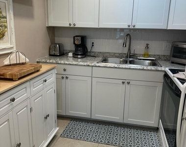 51 Tilford C - Photo Thumbnail 14