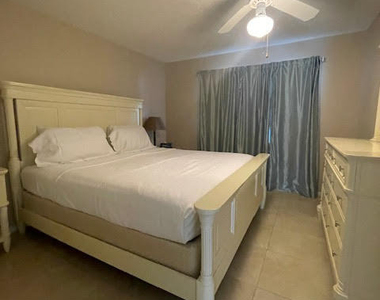 51 Tilford C - Photo Thumbnail 16