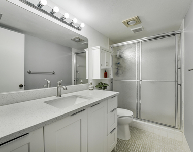 14849 Cumberland Drive - Photo Thumbnail 14