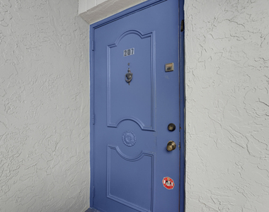 14849 Cumberland Drive - Photo Thumbnail 19