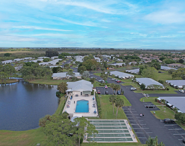 404 Sandpiper Drive - Photo Thumbnail 32