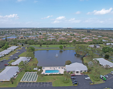 404 Sandpiper Drive - Photo Thumbnail 28
