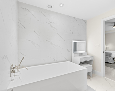 3100 N Ocean Drive - Photo Thumbnail 29