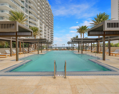 3100 N Ocean Drive - Photo Thumbnail 2