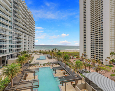 3100 N Ocean Drive - Photo Thumbnail 4