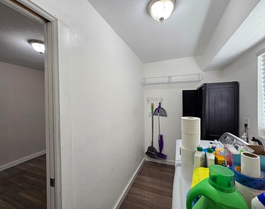 330 Barraclough Street - Photo Thumbnail 15